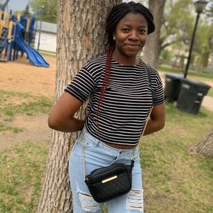 Meet your Posher, Rachel